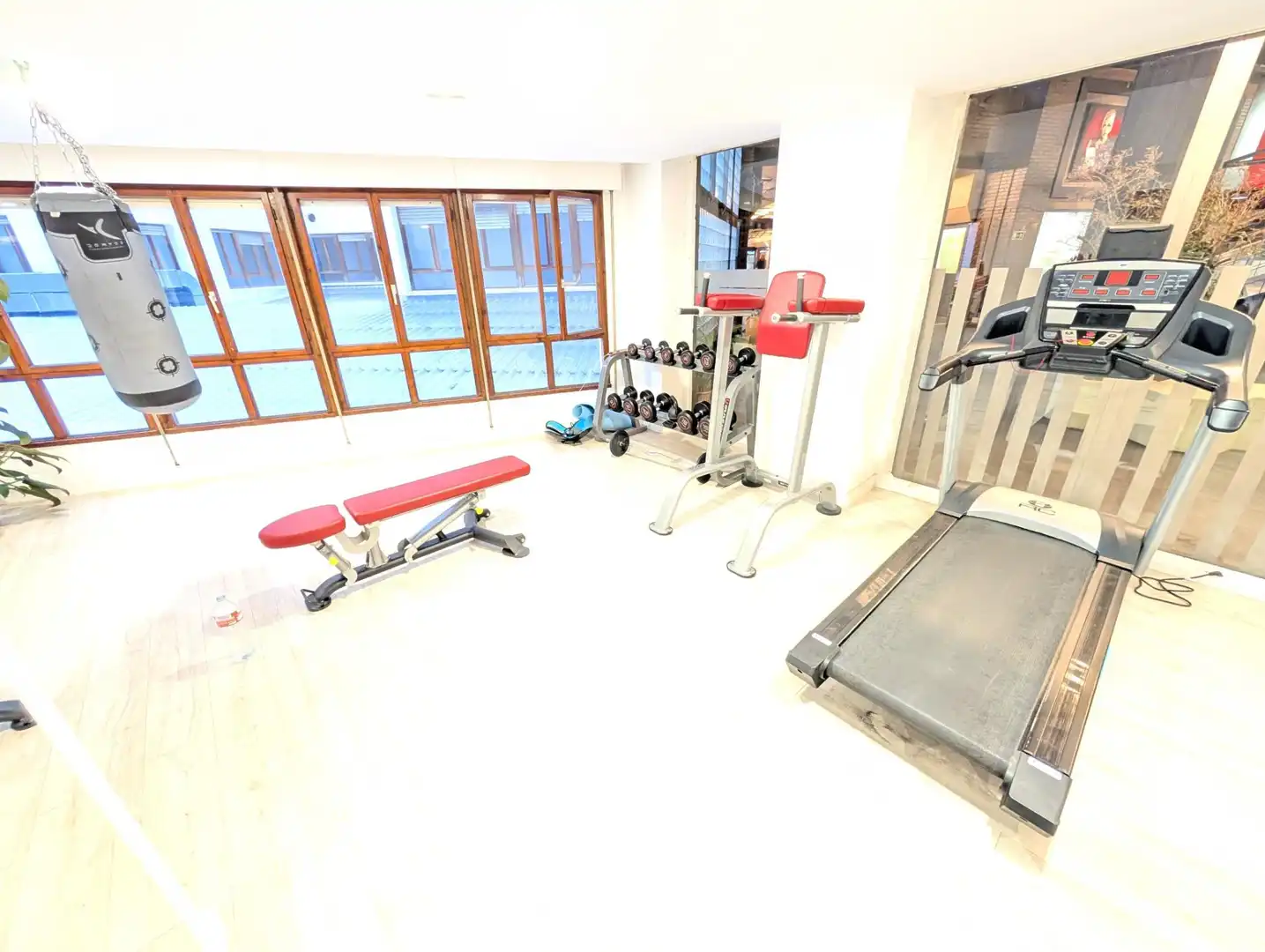 Piso en venta en Oviedo  con Calefacción, Parquet y Terraza