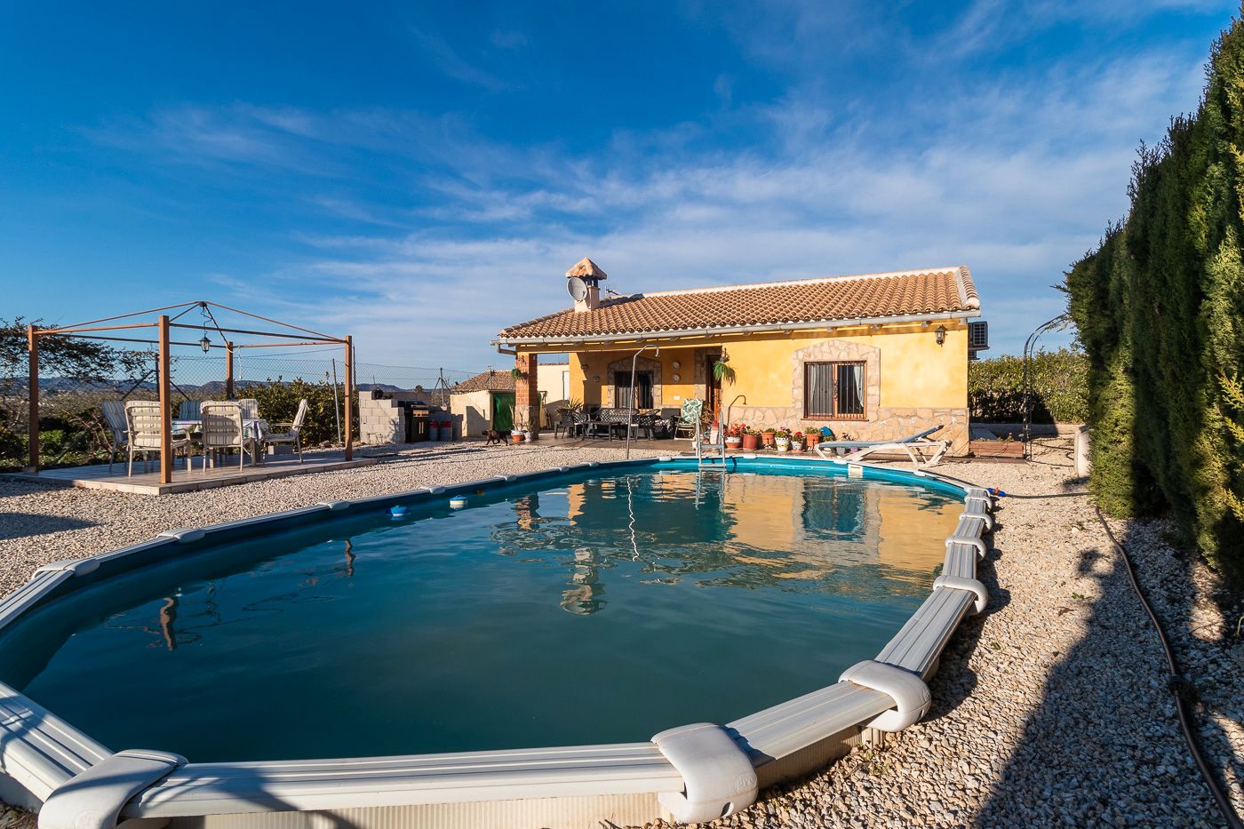 Swimming pool of House or chalet for sale in Pliego  with Storage room