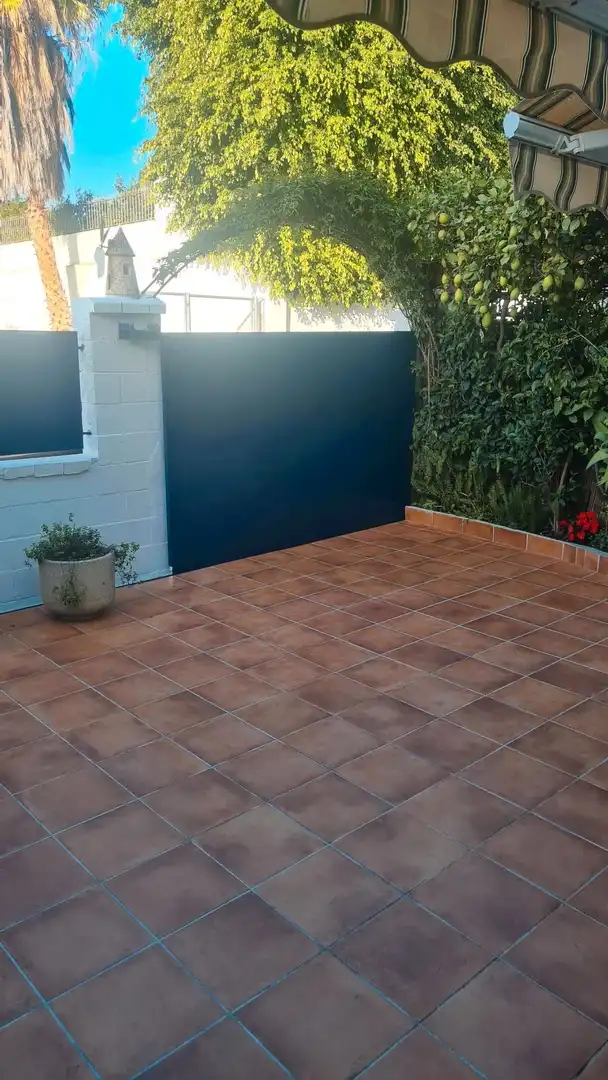 Adosado con terraza en venta en San Pedro de Alcántara, imagen 2