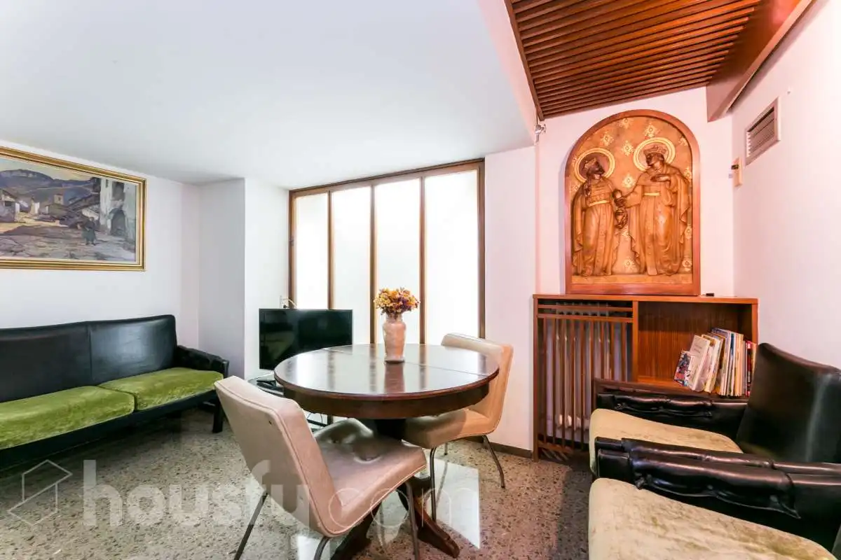 Piso en venta en Passeig del Comte d'Ègara, Barri del Centre