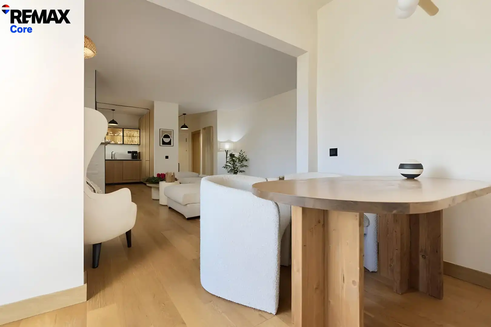 Wohnzimmer von Wohnung zum Verkauf in Marbella mit Klimaanlage, Heizung und Privatgarten