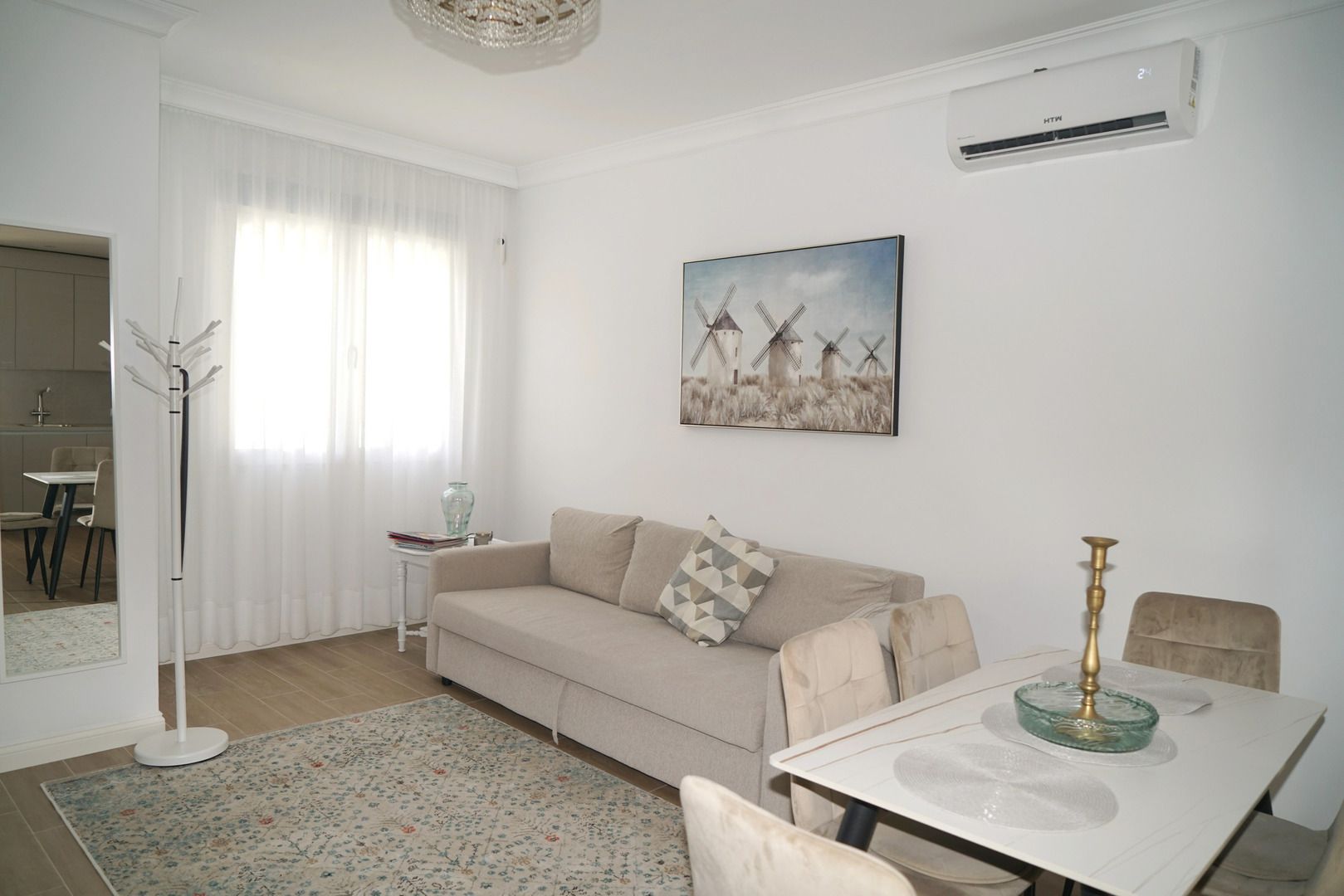 Living room of Single-family semi-detached for sale in Orihuela
