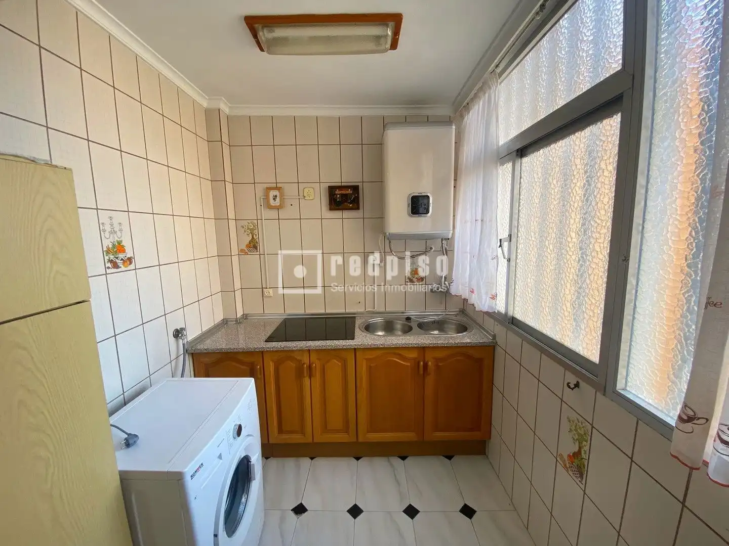 Kitchen of Flat for sale in Málaga  with Air Conditioner, Heating and Terrace