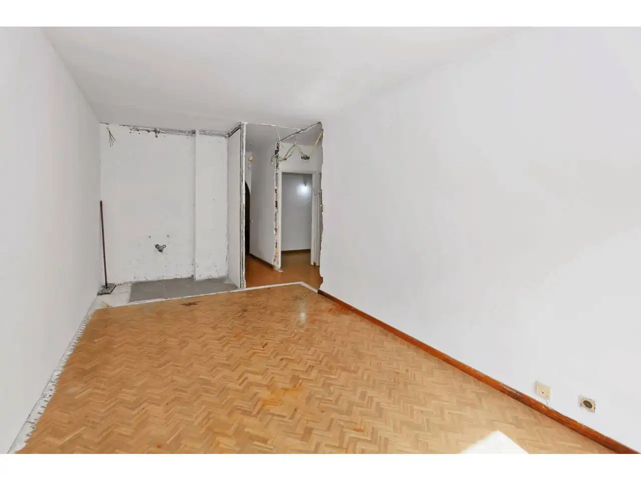 Piso con terraza en venta en Nou Barris, imagen 27