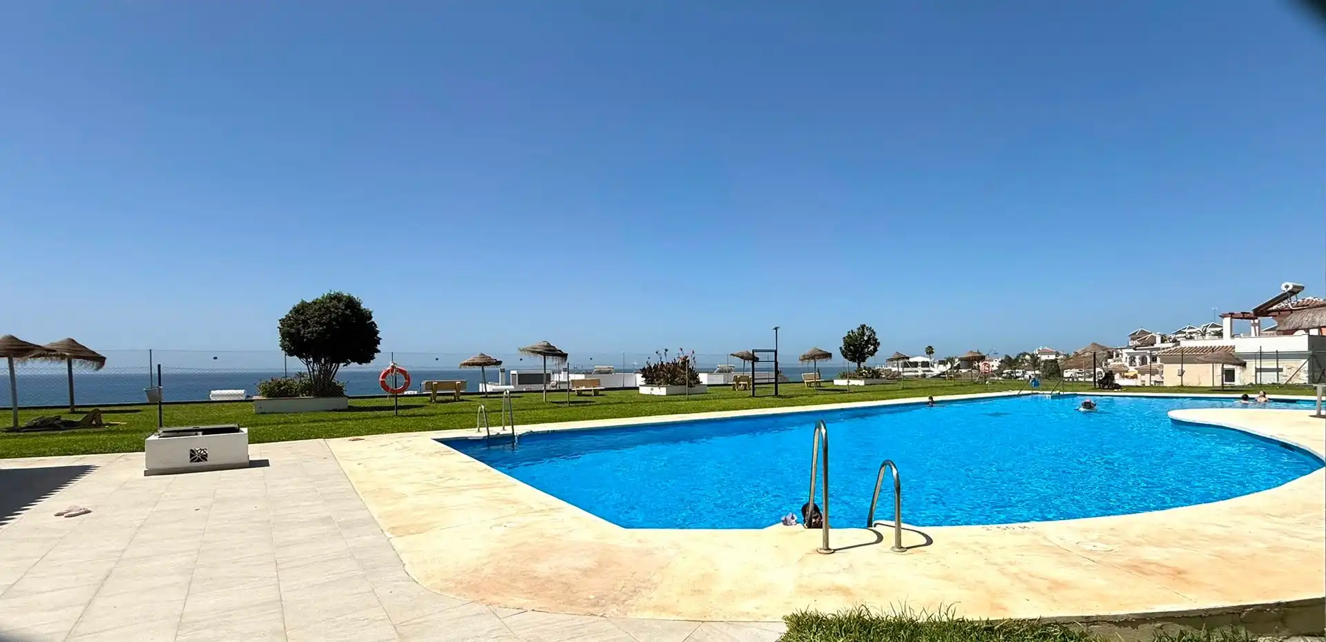 Swimming pool of Flat for sale in Torrox  with Air Conditioner, Private garden and Storage room