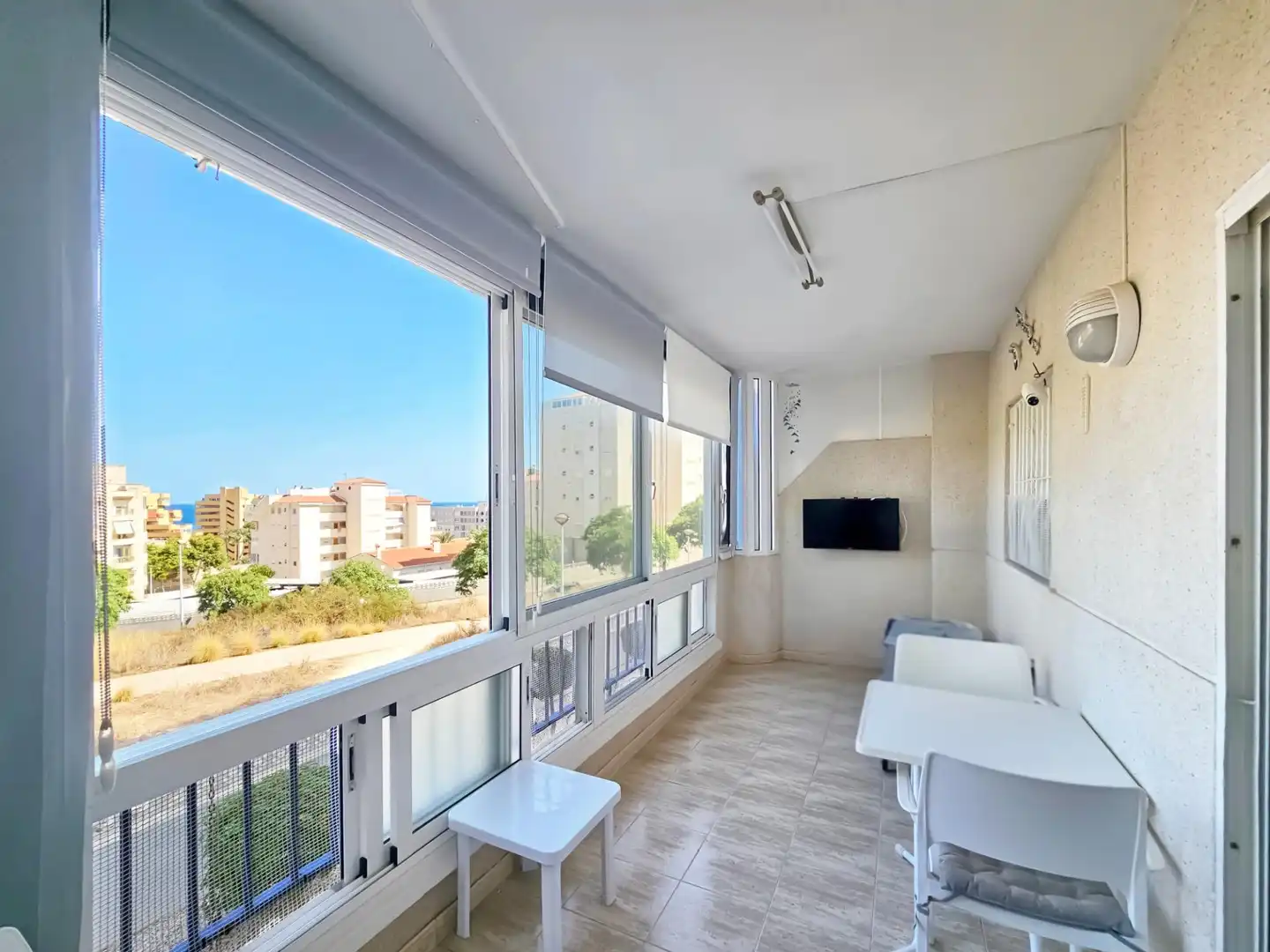 Apartamento con terraza en venta en Los Arenales del Sol