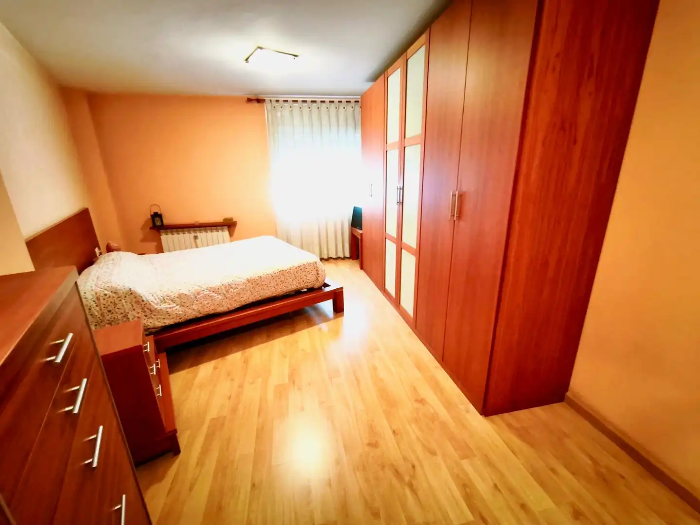 Bedroom of Flat for sale in Sabadell  with Air Conditioner, Heating and Parquet flooring