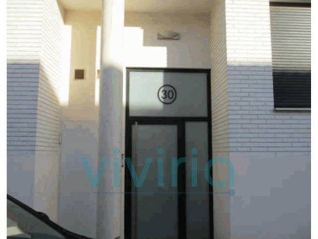 Edificio en Venta en Llocnou d'En Fenollet