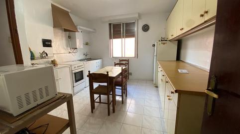 Foto 3 de Pis en venda a Zona Centro, Santurtzi