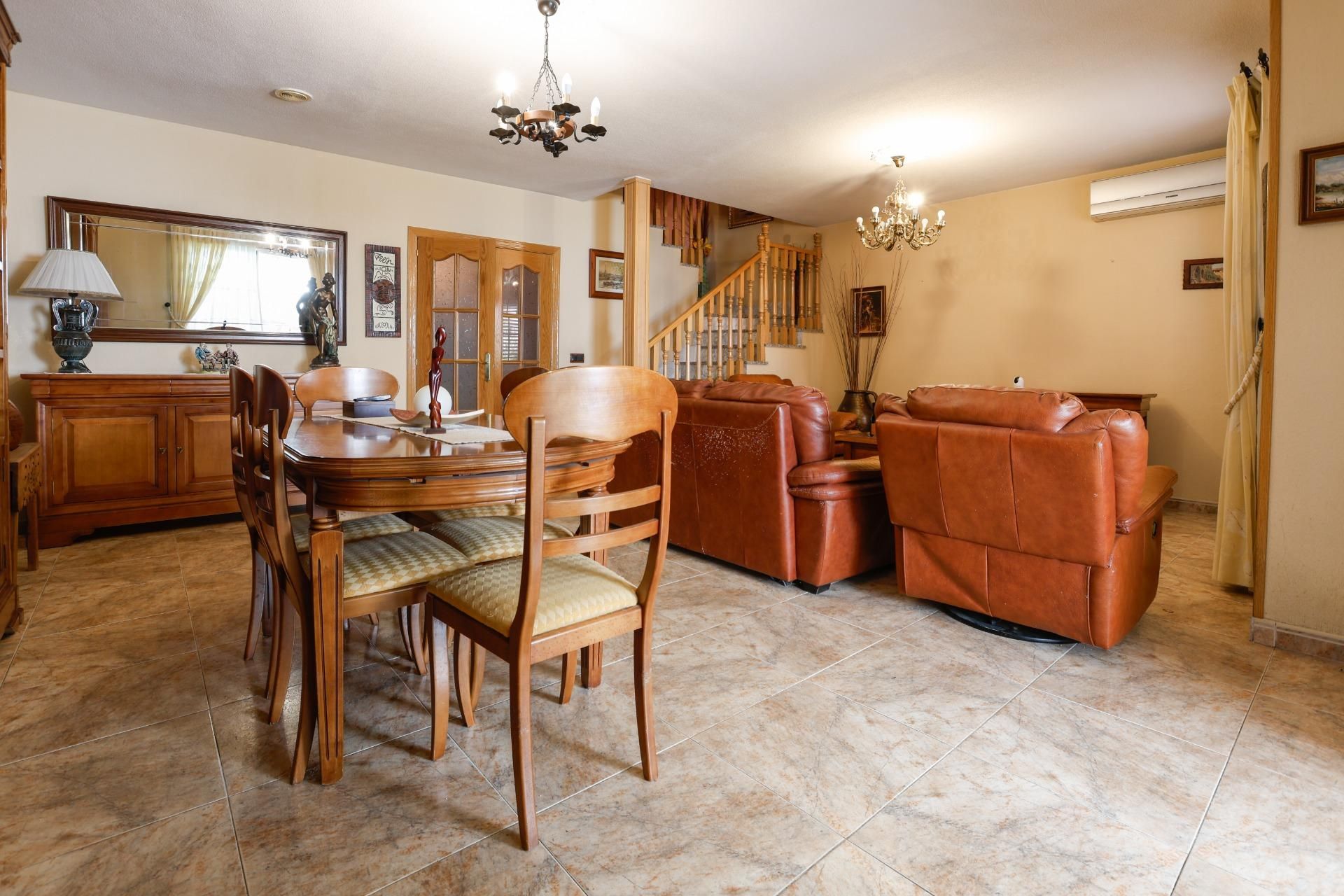 Dining room of Single-family semi-detached for sale in Valdemoro  with Air Conditioner, Heating and Private garden