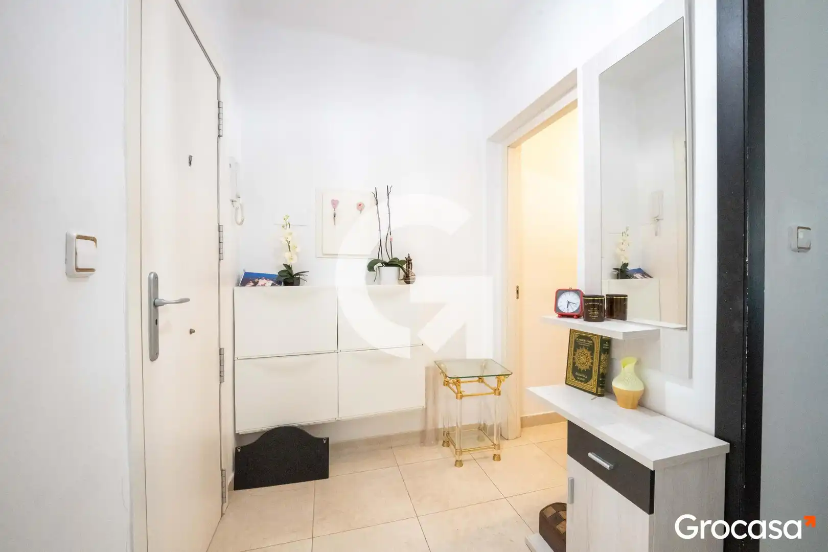 Piso en venta en Mataró con Horno, Lavadora y TV