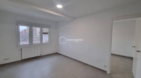 Foto 2 de Pis de lloguer a Calle Santander, Sant Narcís, Girona Capital