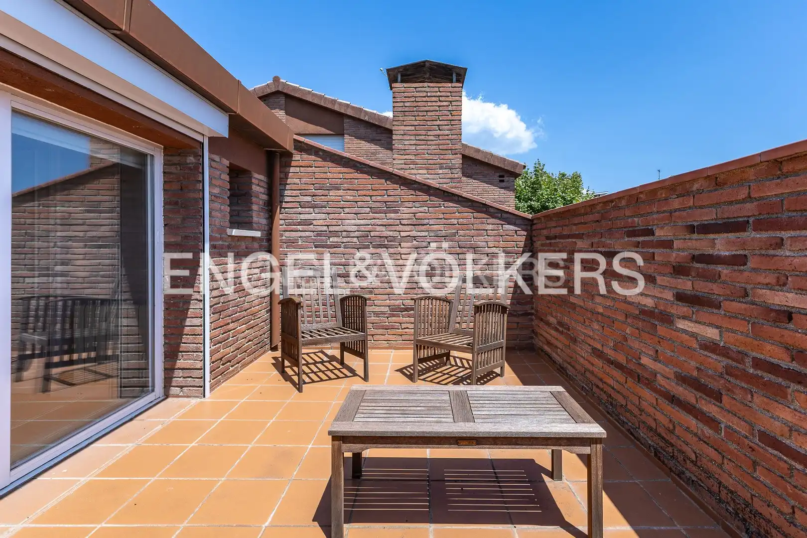 Terraza de Casa o chalet en venta en El Masnou con Aire acondicionado, Calefacción y Jardín privado