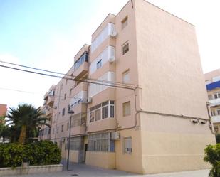 Vista exterior de Pis en venda en  Almería Capital