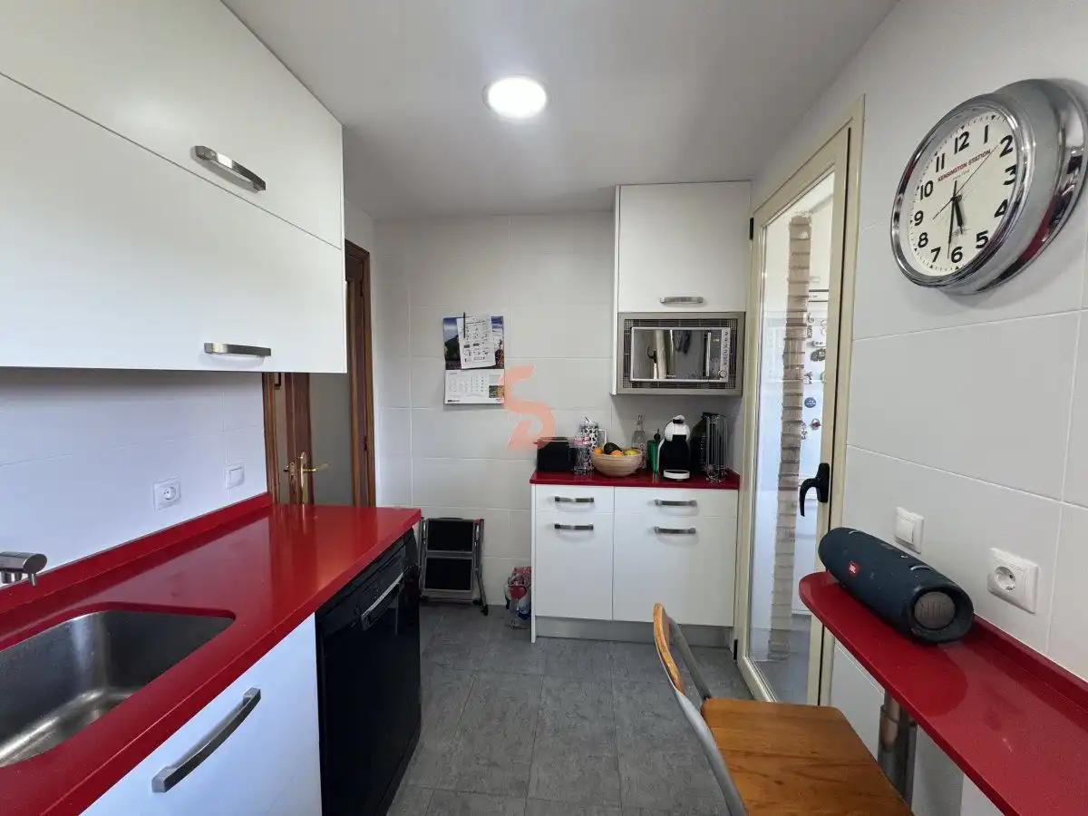 Cuina de Pis en venda en Cistérniga amb Calefacció i Traster