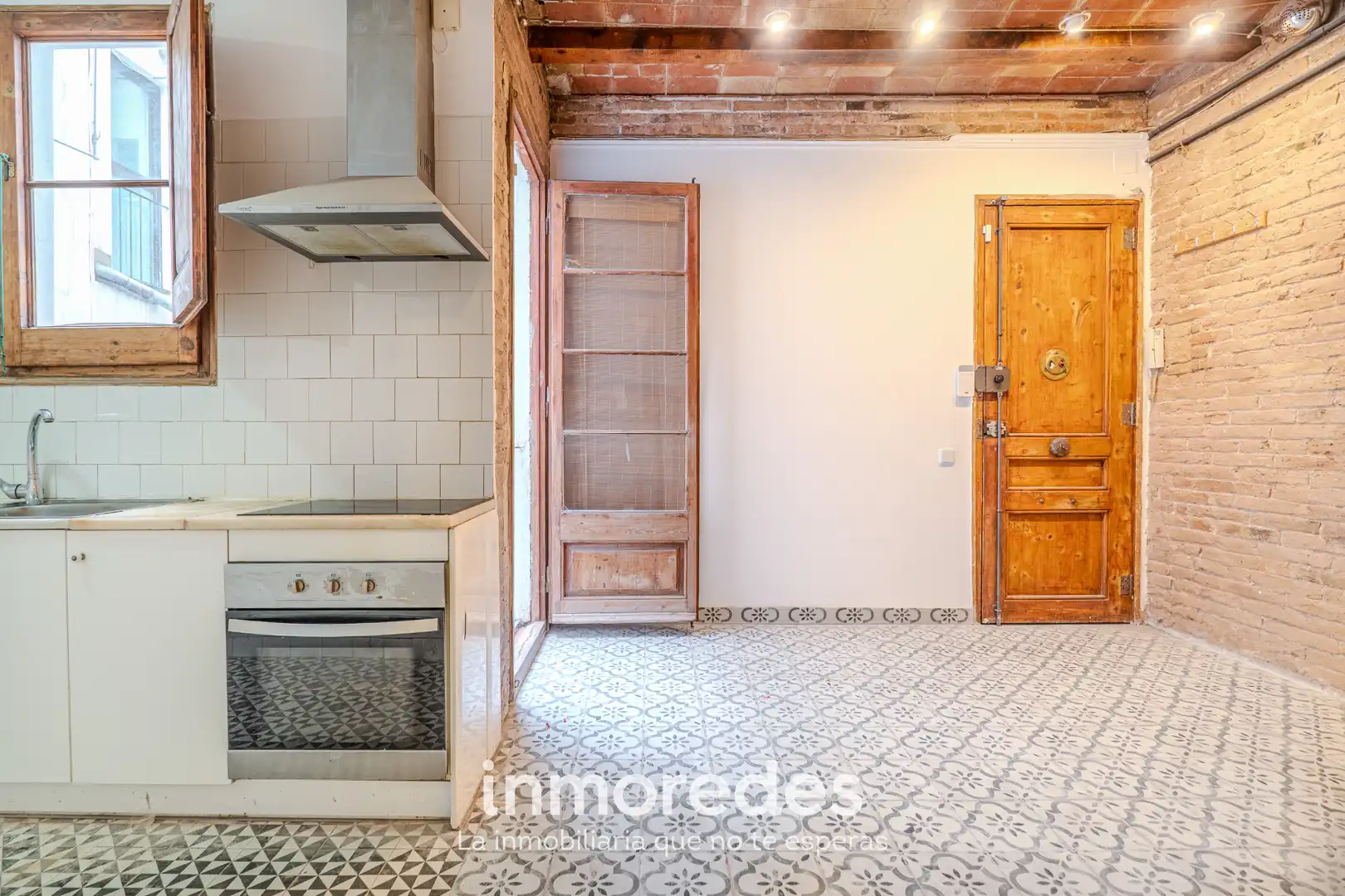 Cocina de Piso en venta en Barcelona con Balcón
