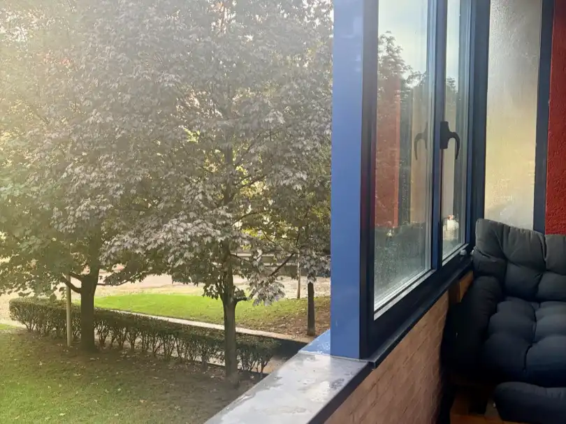 Vista exterior de Piso en venta en León Capital  con Terraza