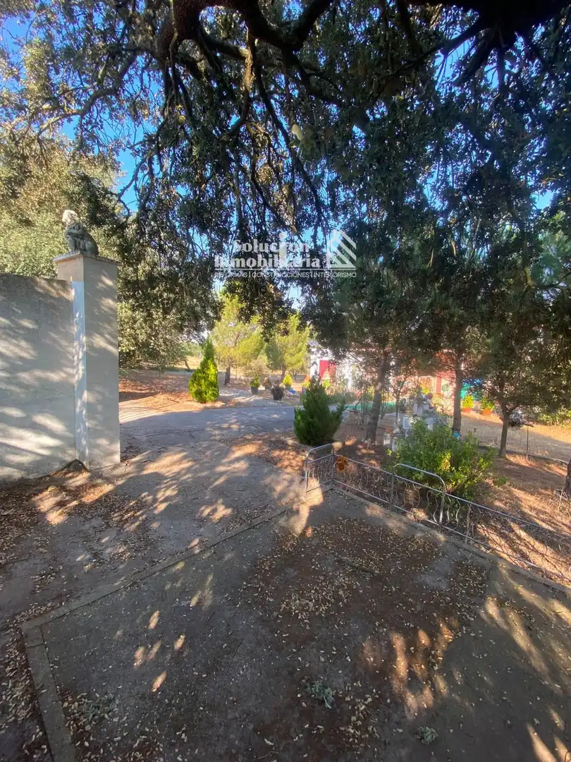Casa o xalet en venda en Calvarrasa de Arriba amb Traster i Moblat