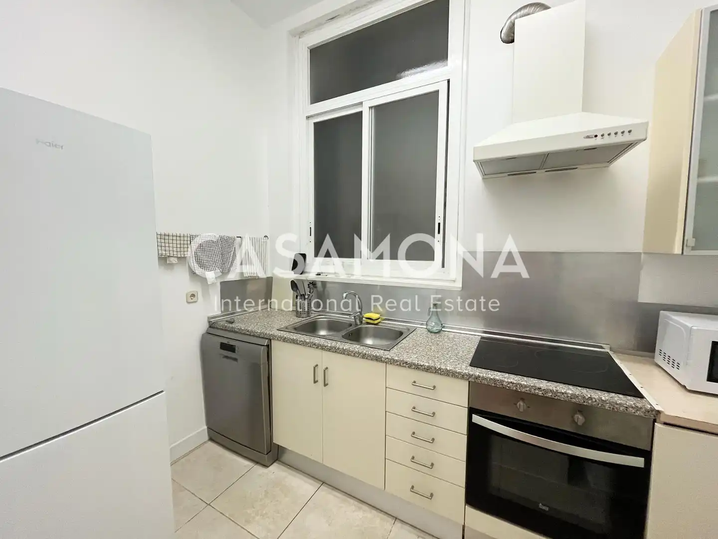 Kitchen of Apartments for rent in Barcelona