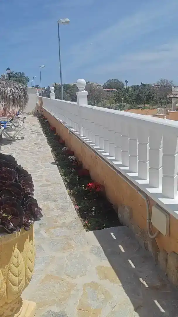 Terrassa de Apartament en venda en Orihuela amb Aire condicionat, Piscina i Balcó