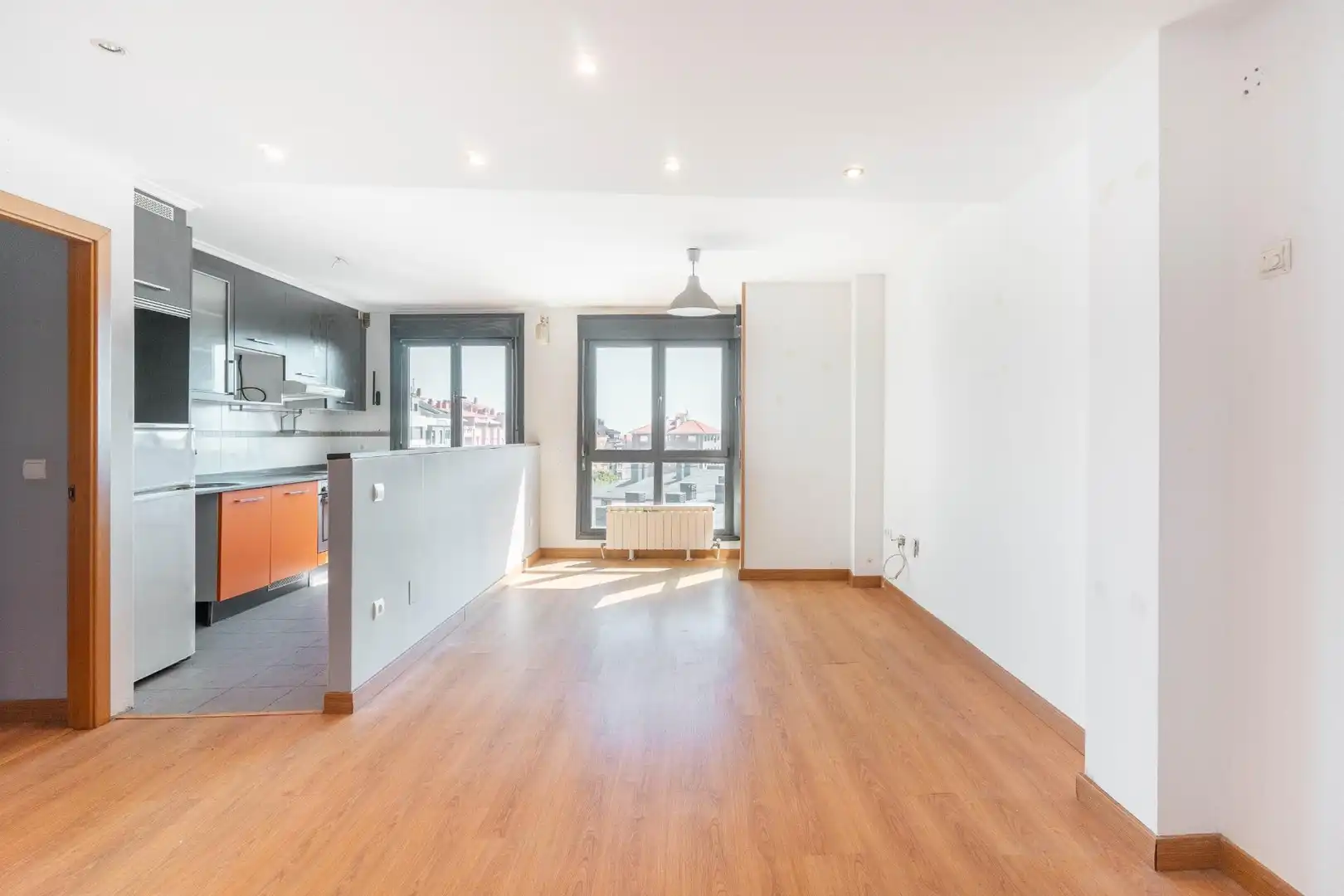 Wohnung mit Aufzug zum Verkauf in Calle PINTOR GUTIERREZ ALONSO 3