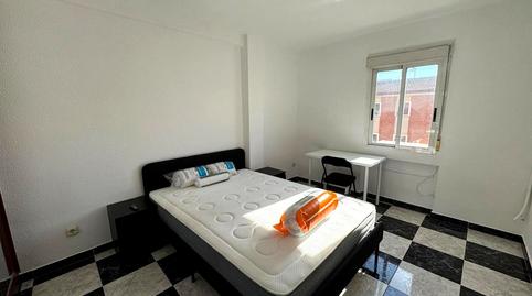 Photo 3 of Flat to share in De Fernando III el Santo, Reyes, Parla