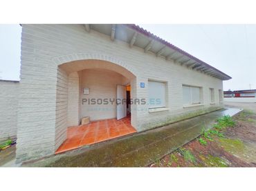 Nave industrial in vendita a Avenida Aragon Urcamusa 20