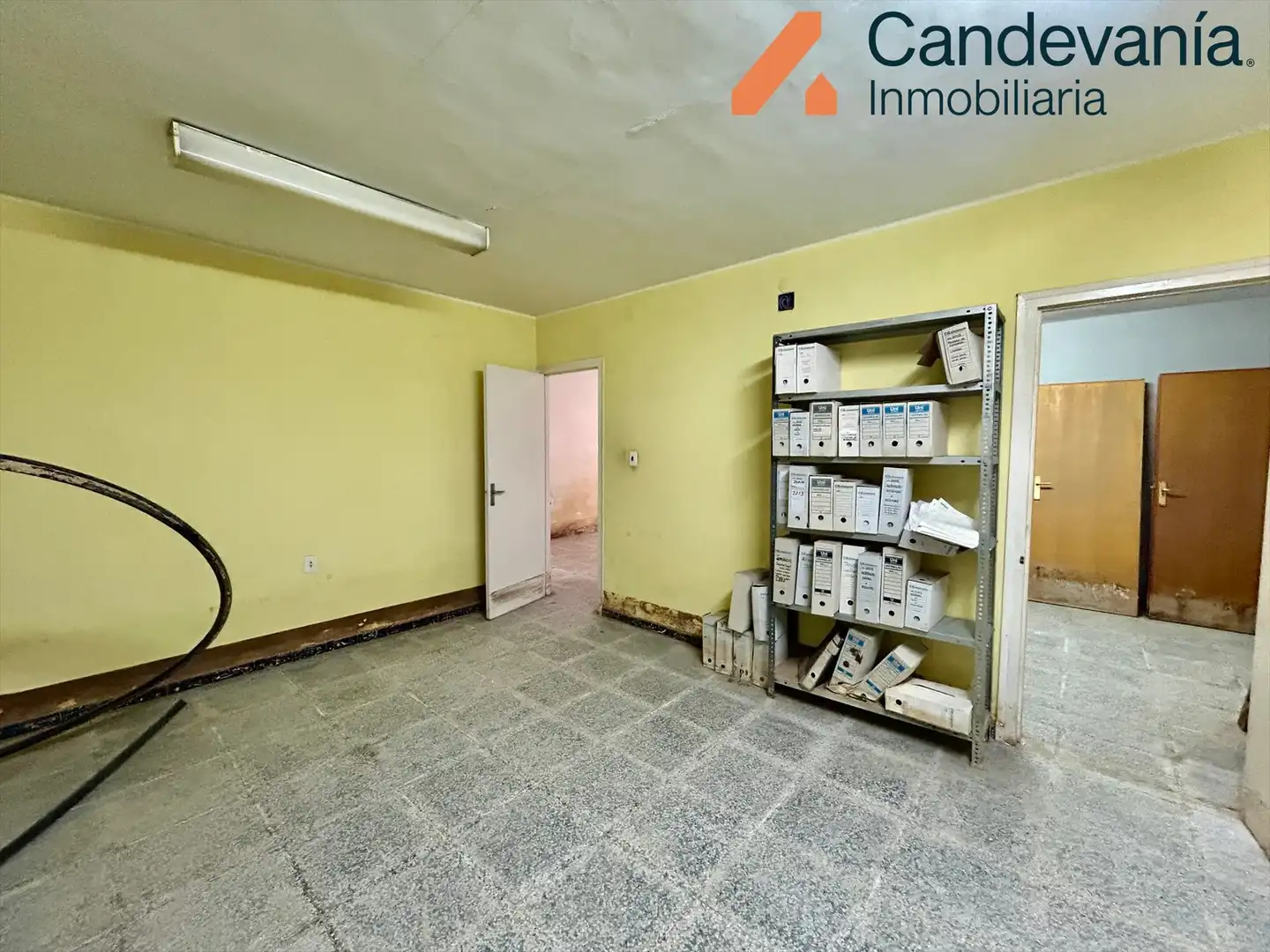 Nave industrial en venta en Zuera
