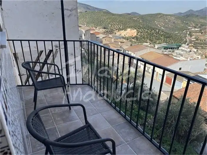 Adossat en venda a Castillo de Locubín
