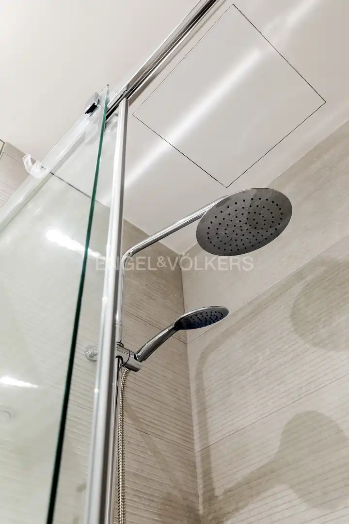 Badezimmer von Wohnungen zur Miete in Madrid mit Klimaanlage, Heizung und Terrasse