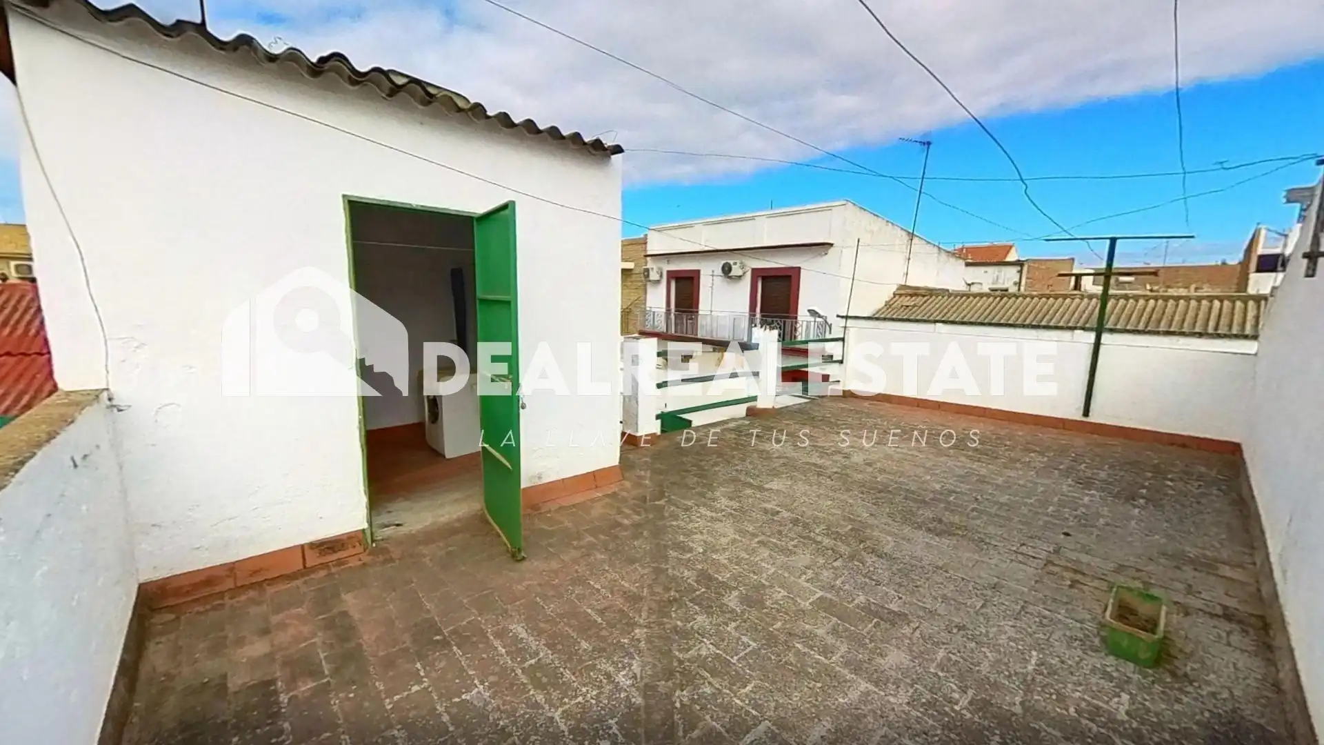 Exterior view of Houses for sale in Brenes  with Air Conditioner, Terrace and Storage room