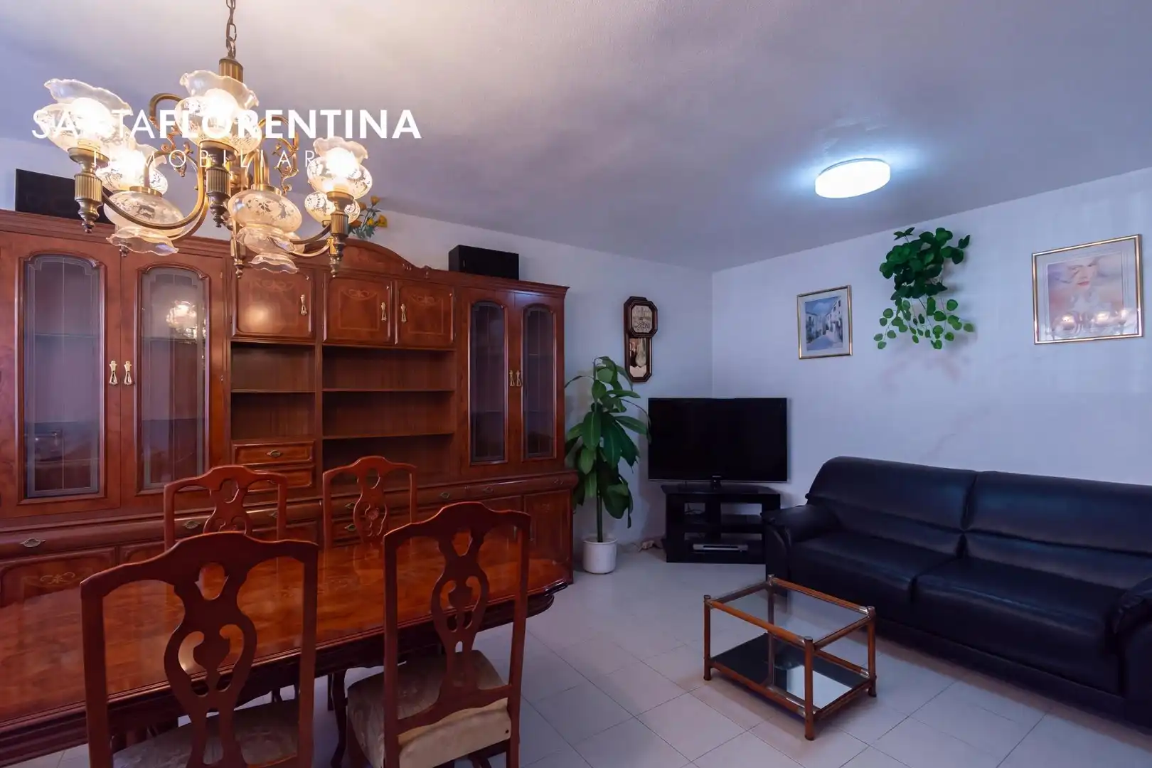Sala d'estar de Casa adosada en venda en Cartagena amb Aire condicionat, Jardí privat i Terrassa