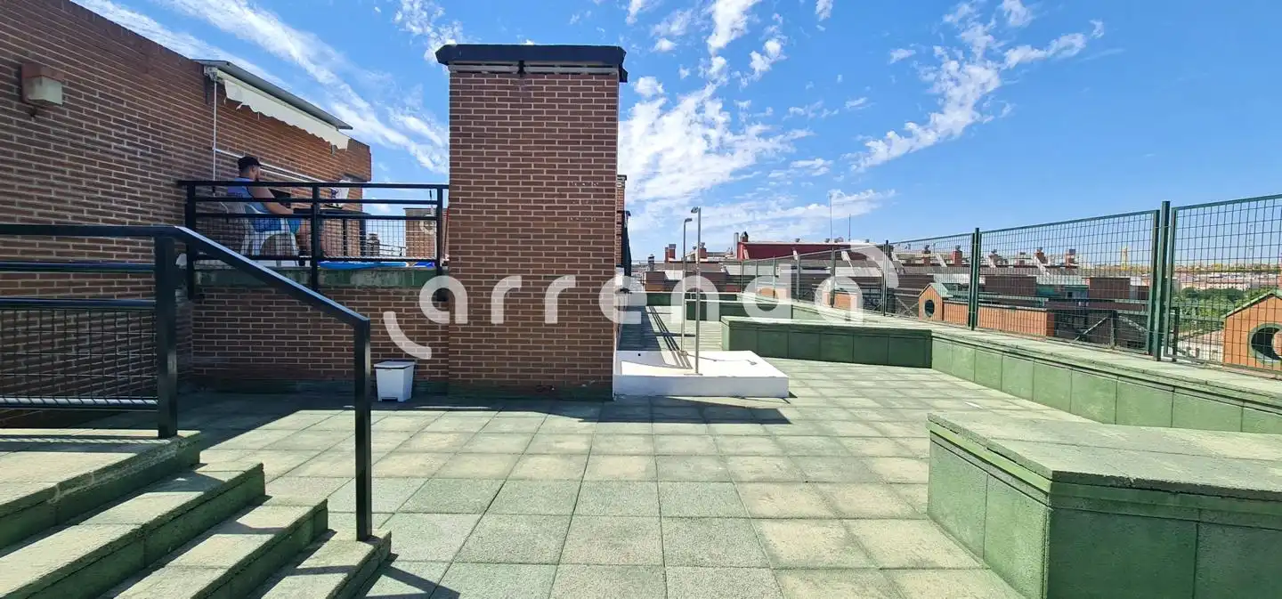 Terrace of Study for rent in Madrid  with Air Conditioner and Furnished