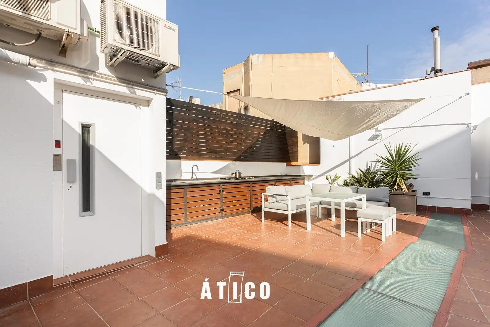 Terrassa de Àtic en venda en Barcelona amb Aire condicionat, Calefacció i Parquet