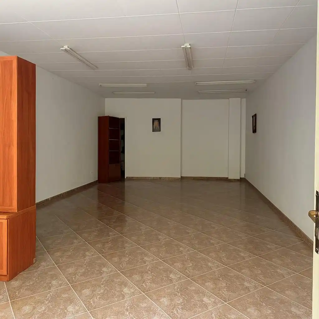Local en venta en Roses