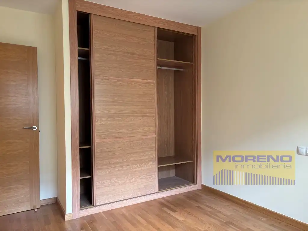 Habitación de Piso en venta en Sarria