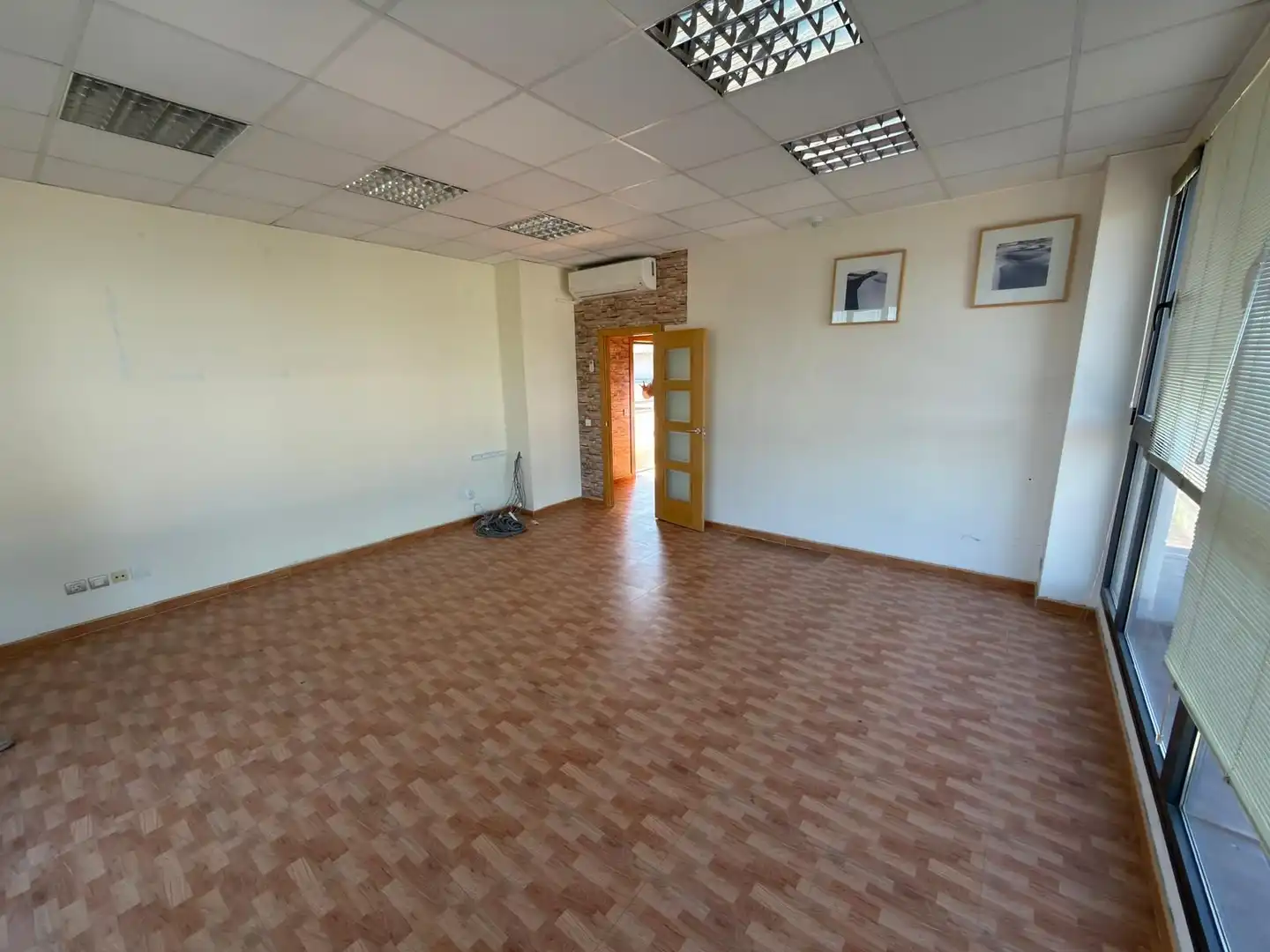 Office for rent in Villaviciosa de Odón  with Air Conditioner