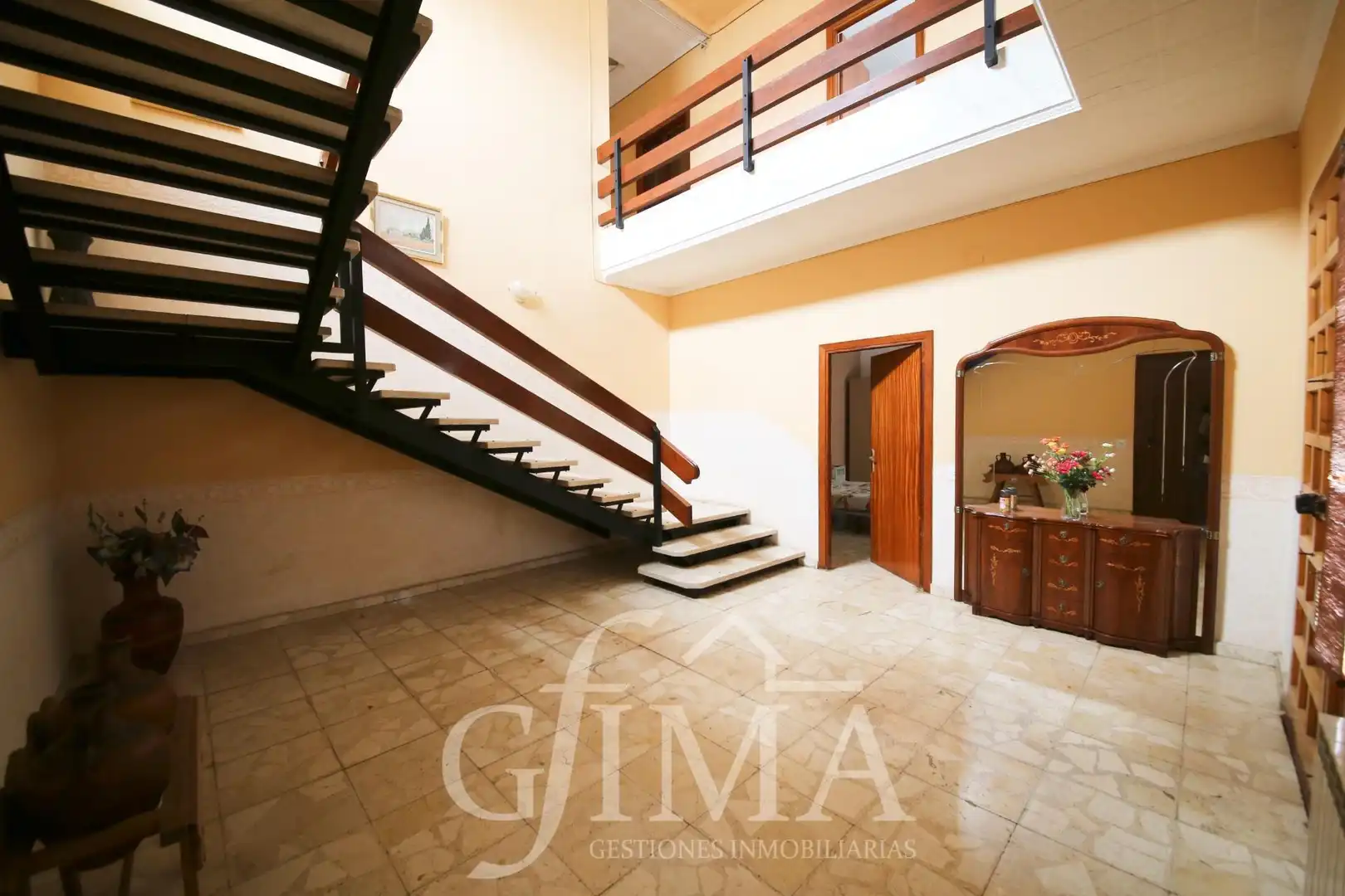 Houses for sale in Argamasilla de Alba  with Air Conditioner, Heating and Balcony
