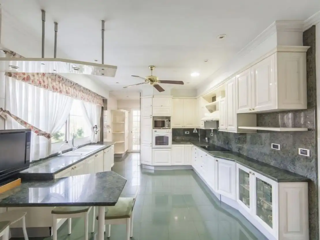 Chalet con piscina en venta en MANUEL OLIAG 6, imagen 15
