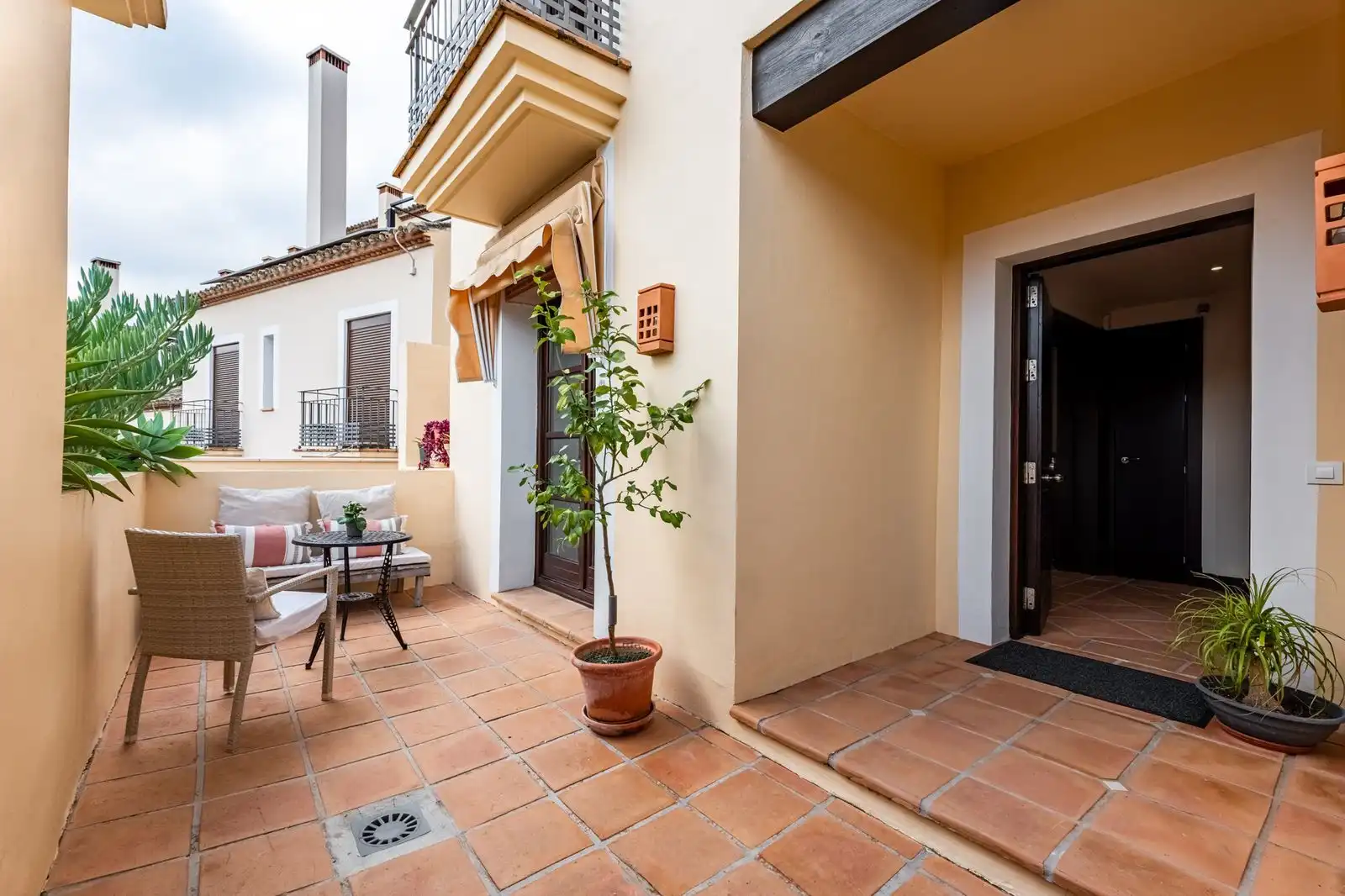 Reihenhaus mit Pool zum Verkauf in Avenida de Andalucia 71, imagen 16