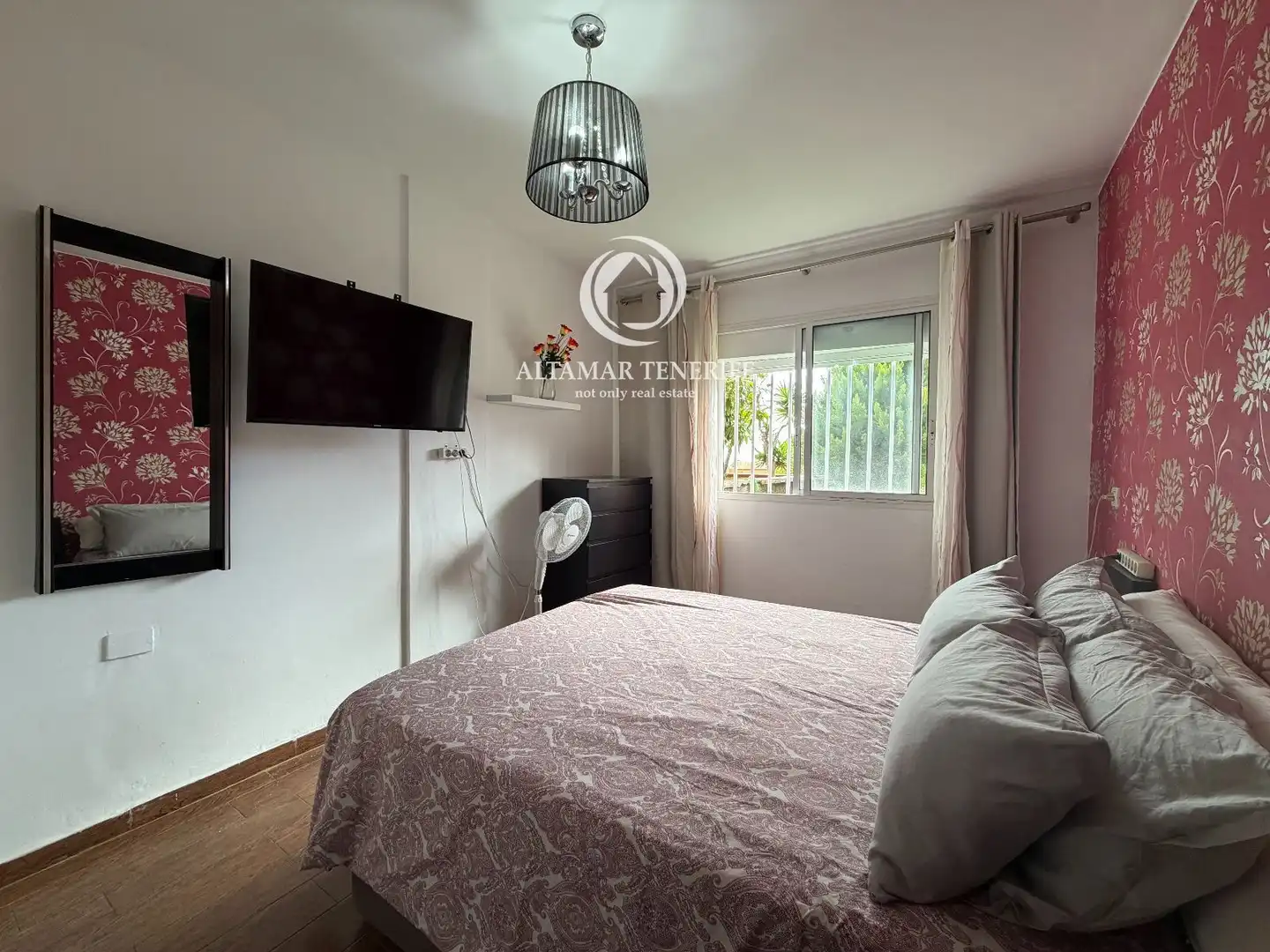 Schlafzimmer von Wohnungen zur Miete in Adeje mit Terrasse und Möbliert