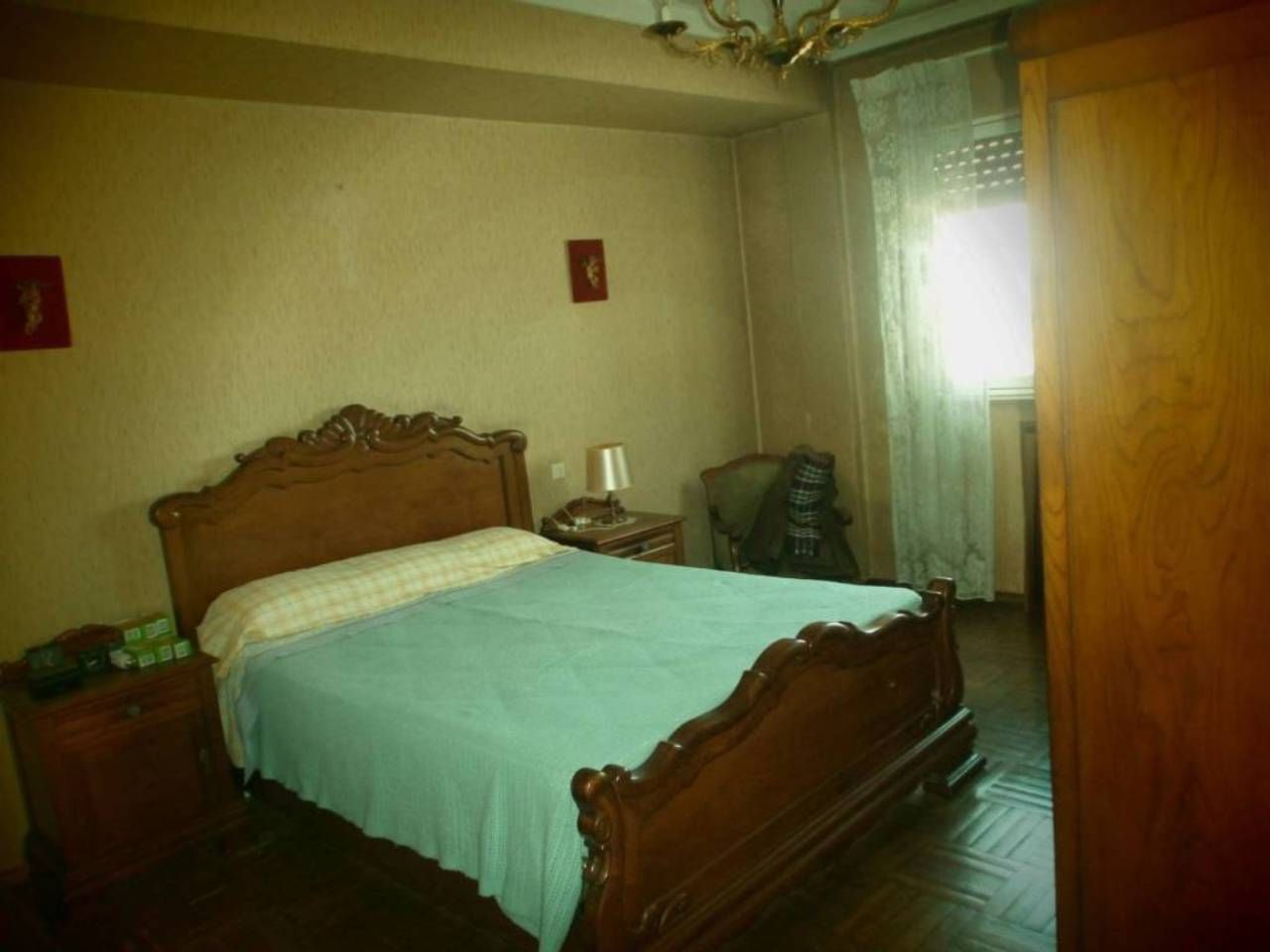 Habitación de Piso en venta en Oviedo  con Calefacción, Parquet y Trastero