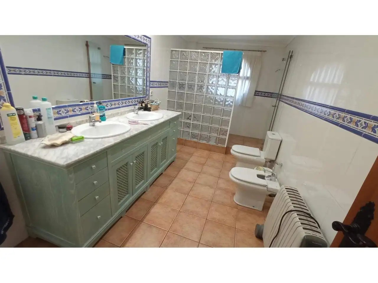 Baño de Casa o chalet en venta en Petrer con Terraza, Trastero y Piscina