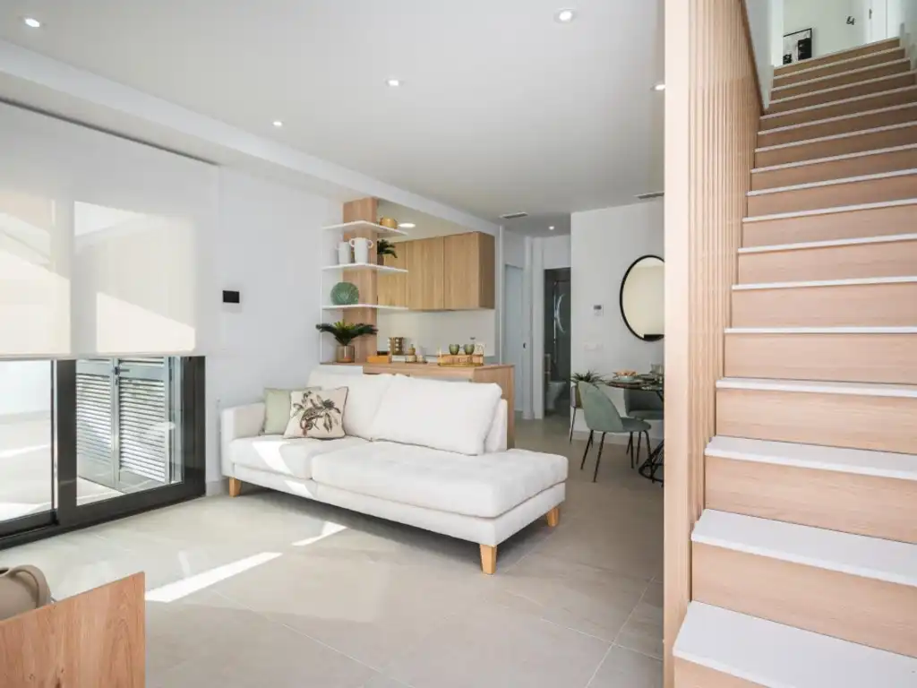 Sala de estar de Casa o chalet en venta en Torrevieja con Aire acondicionado, Jardín privado y Piscina