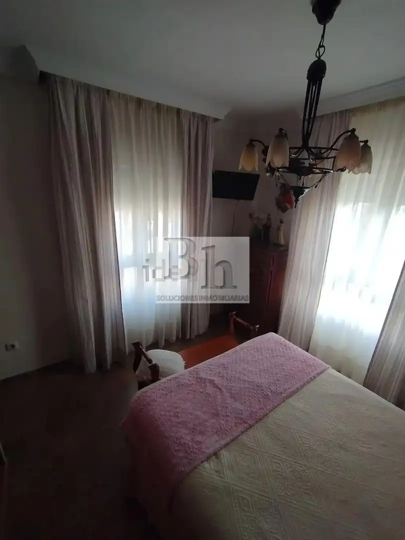 Bedroom of Flat for sale in Málaga  with Air Conditioner, Terrace and Storage room