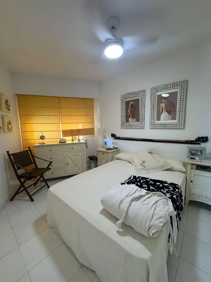 Habitación de Ático en venta en Calpe / Calp con Jardín privado, Terraza y Amueblado