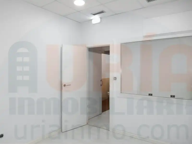 Local comercial de lloguer a Calle Cervantes, imagen 12