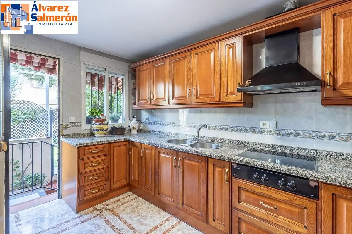 Casa con piscina en venta en Ogíjares, imagen 12