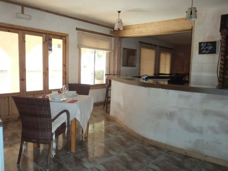 Local comercial en venda a Cala Blanca, imagen 5