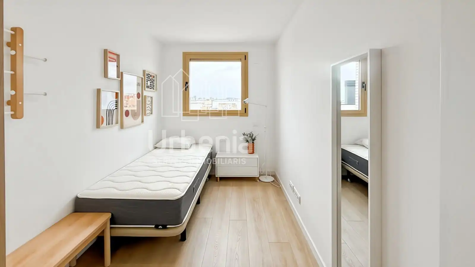 Habitación de Piso de alquiler en Badalona con Aire acondicionado, Calefacción y Terraza